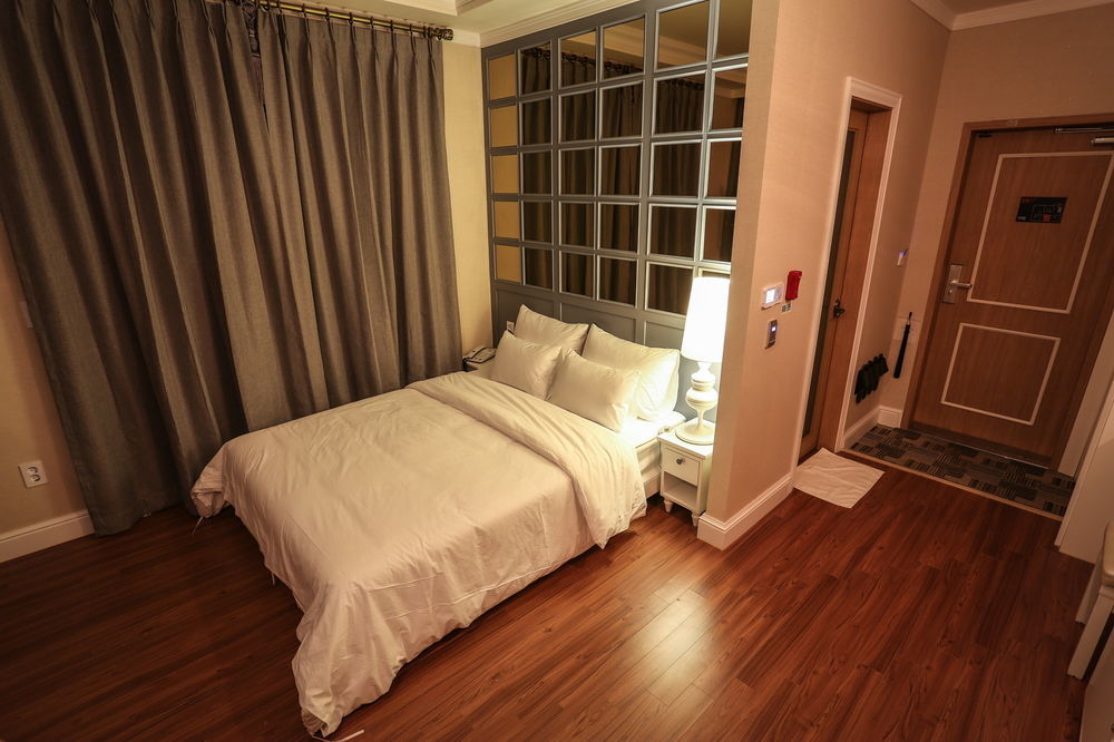 โรงแรม Poco Seongsu