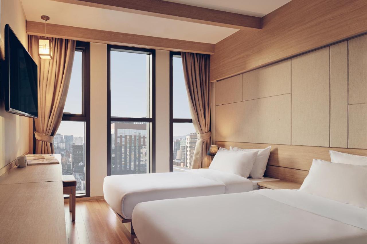 โรงแรม Poco Seongsu 3*